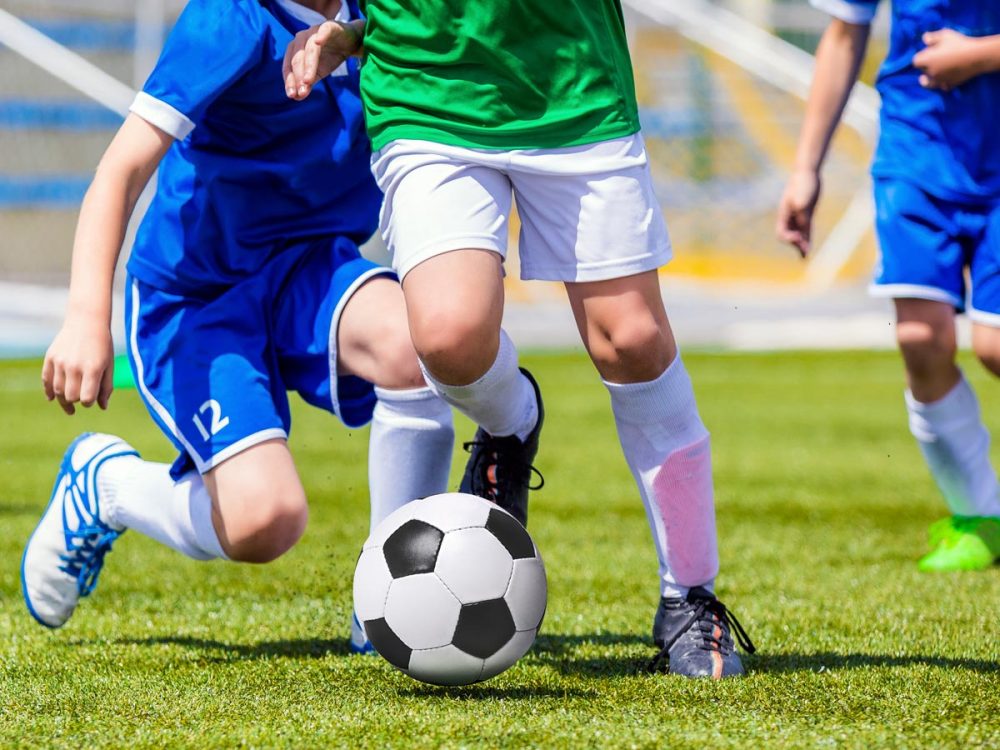 بناء لاعب في كرة القدم في الخبر