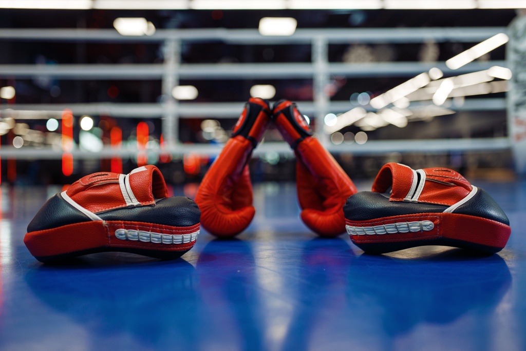 Boxing Training Program (Ages 6–12) – Drop Shot Sport Academy in Khobar
